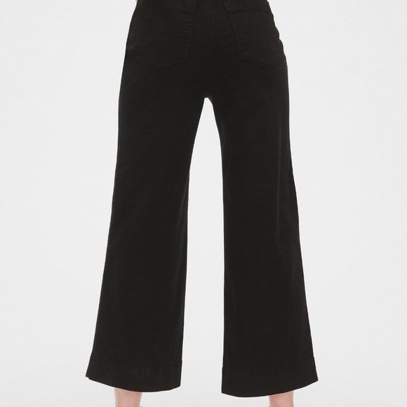 GAP High Rise Wide-Leg Crop Chino in Black - Picture 7 of 7
